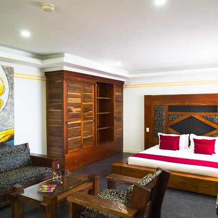 Hotel Du Parc เมเดยิน ภายนอก รูปภาพ