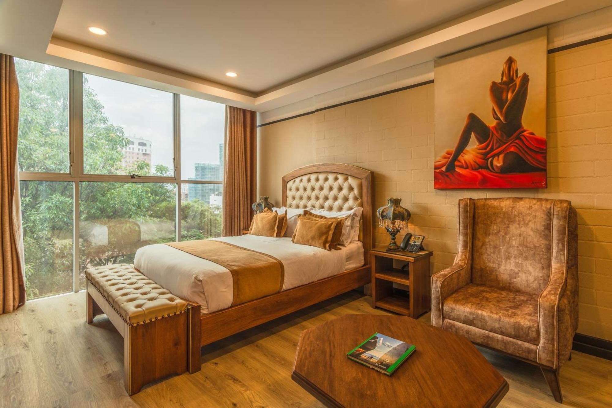 Hotel Du Parc เมเดยิน ภายนอก รูปภาพ