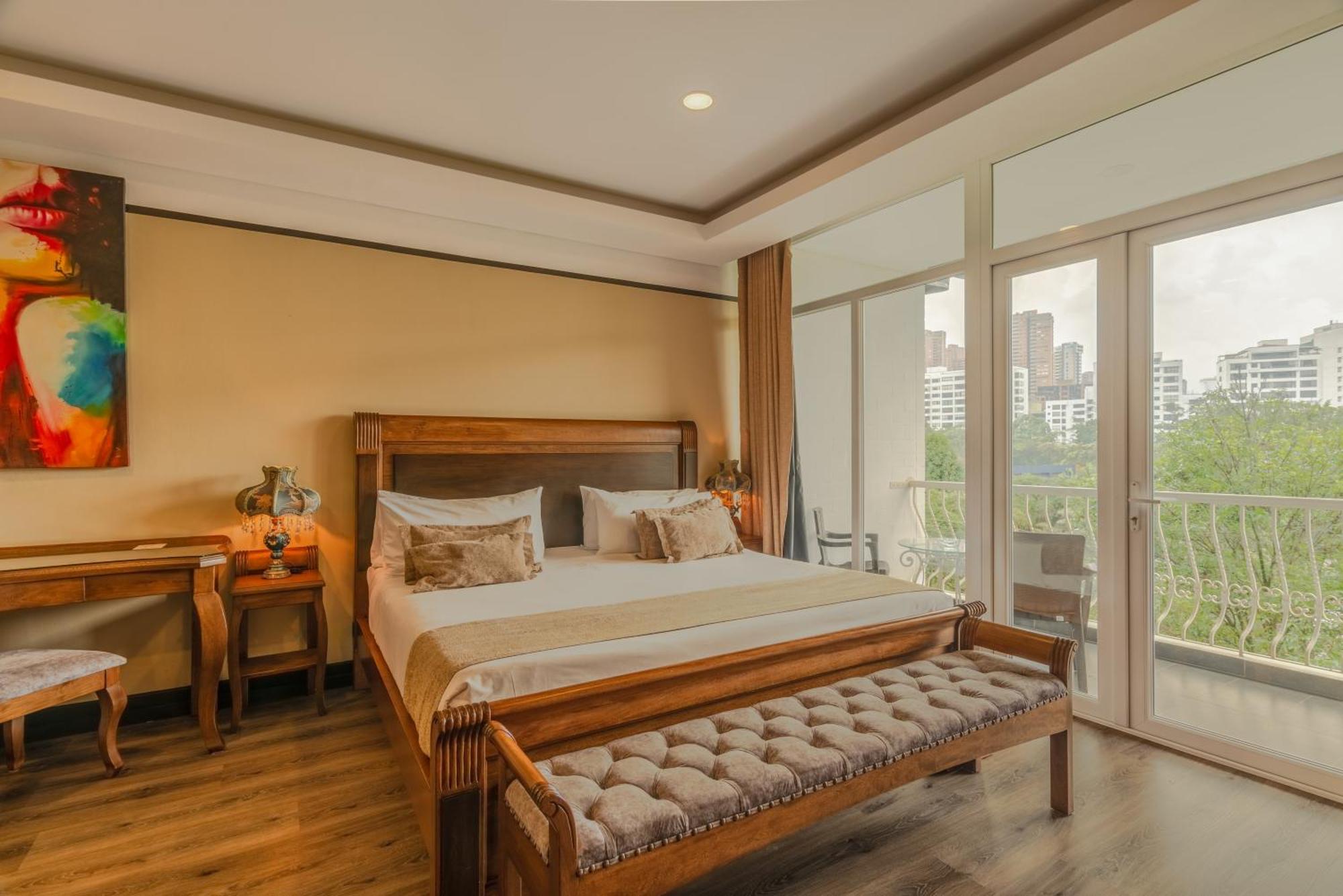 Hotel Du Parc เมเดยิน ภายนอก รูปภาพ